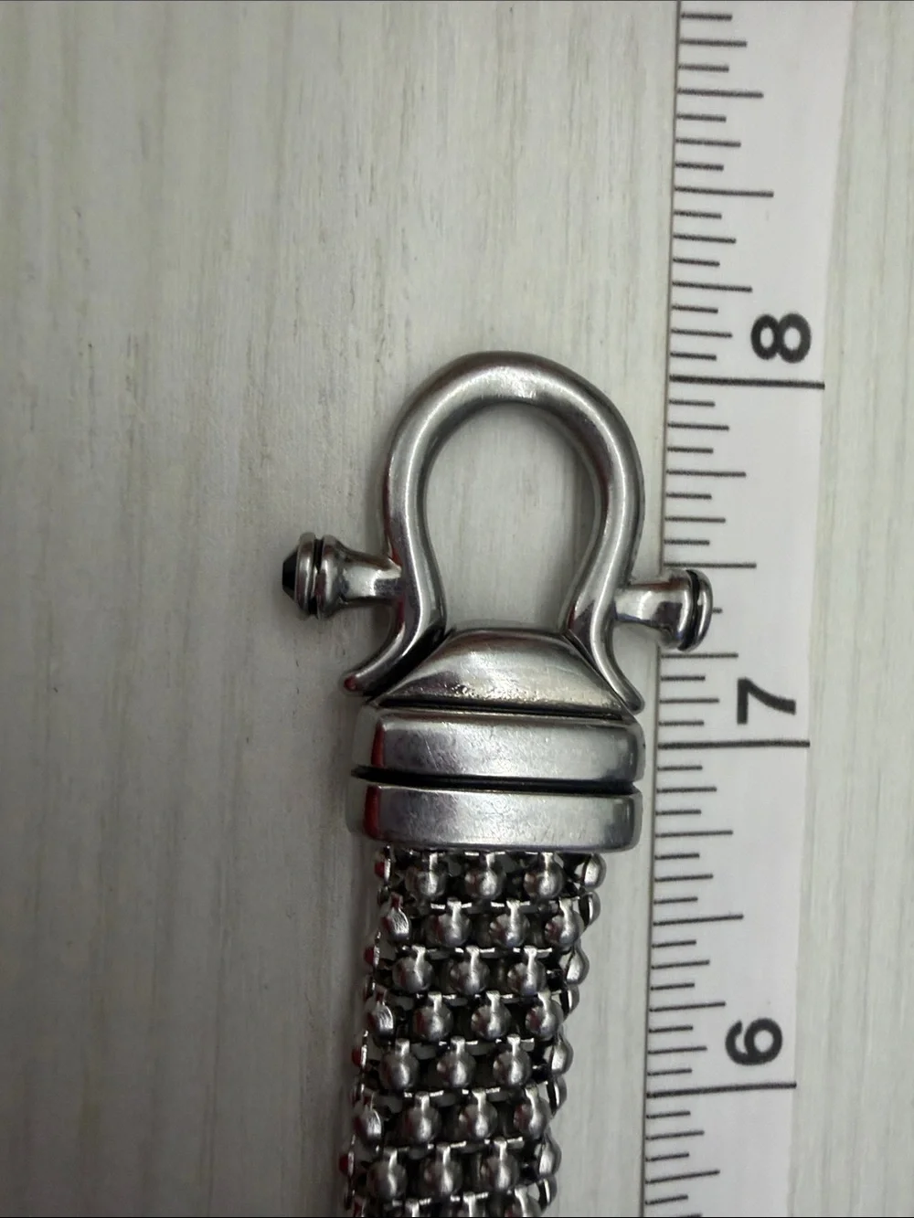 Chunky Silver-Tone Link Bracelet with Sculpted Bead Motif